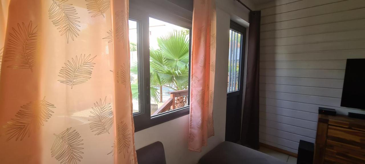 Villa Mahavel Saint Pierre Exterior photo